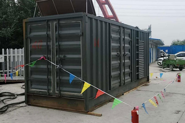 贵州发电机租赁空气滤清器多久更换一次？