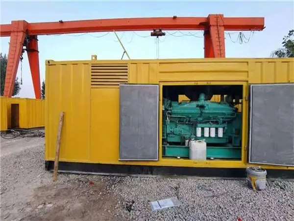 贵州冬季低温环境下，500KW发电机组应该选择什么类型的启动电瓶？